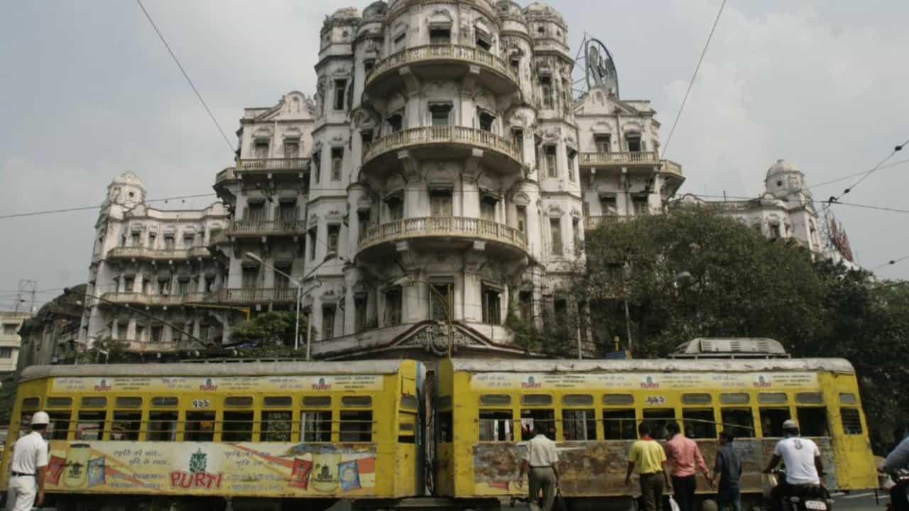 History of Kolkata and Place: এসপ্ল্যানেডের আরেক নাম ধর্মতলা কেন জানেন?