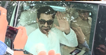 শুভেন্দুর শপথে চাঁদের হাট