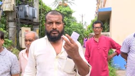 ১ ভোটার দিলেন ৩ বার ভোট! ফলতায় আলাদাই 'মেকানিজম'
