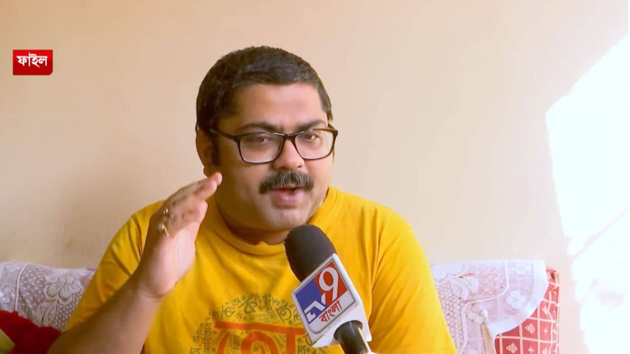Garga Chatterjee Arrested: গ্রেফতার বাংলা পক্ষের প্রতিষ্ঠাতা গর্গ চট্টোপাধ্যায়, মিলল ২৪ রাউন্ড কার্তুজ