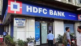 ঋণে সুদের হার বাড়াল HDFC, বাড়বে EMI-এর বোঝা