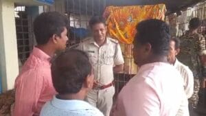 গয়ায় পিন্ডদান সেরে ফেরার পথে দুর্ঘটনায় মৃত্যু বাবা-মা ও ২ বোনের