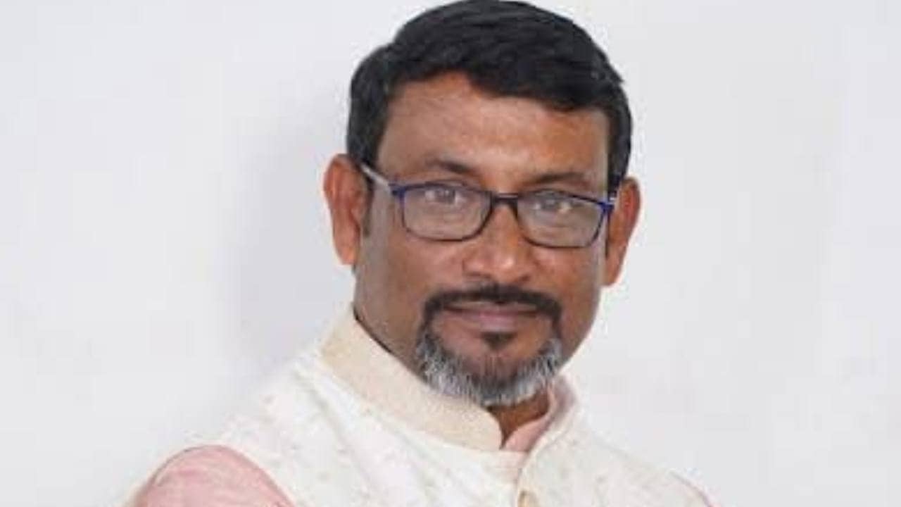 TMC Councilor Arrested: দাবাং মুডে পুলিশ, গ্রেফতার সুজিত ঘনিষ্ঠ আরও এক দাপুটে কাউন্সিলর