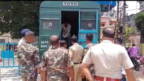 হুগলিতে গ্রেফতার জাহাঙ্গির, উদ্ধার দেশি বন্দুক ও কার্তুজ