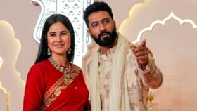 ছেলেকে সামনে আনলেন ক্যাটরিনা-ভিকি, কী অনুরোধ করলেন?