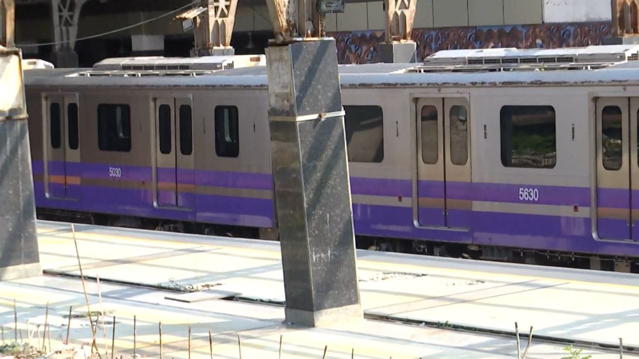 Kolkata Metro Video: কবি সুভাষ মেট্রো স্টেশন থেকে কবে চলবে মেট্রো?