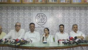 LIVE: রেইড করে, গ্রেফতার করে, আমলা বদল করে জিতেছে: মমতা