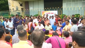 সাতসকালেই শঙ্করের জনতার দরবারে অভিযোগ নিয়ে হাজির শ’য়ে শ’য়ে মানুষ