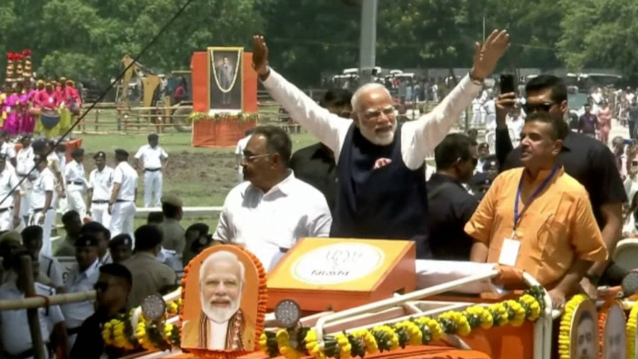 BJP Government Swearing-in Ceremony Live Updates: ব্রিগেডে শুভেন্দু-মোদী, ঐতিহাসিক শপথের সাক্ষী থাকতে ব্রিগেডে জনজোয়ার