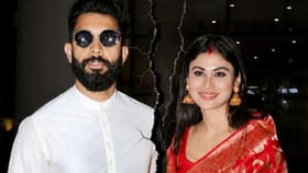 অবশেষে ডিভোর্স নিয়ে মুখ খুললেন মৌনি, কী বললেন অভিনেত্রী?