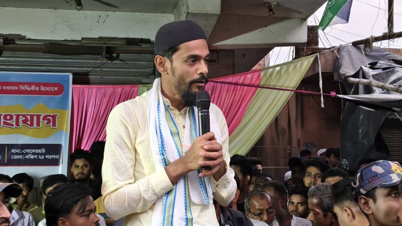 Naushad Siddiqui:  ভাঙা গাড়ি নিয়েই বিধানসভায় গেলেন নওশাদ, কী প্রতিজ্ঞা ছিল?