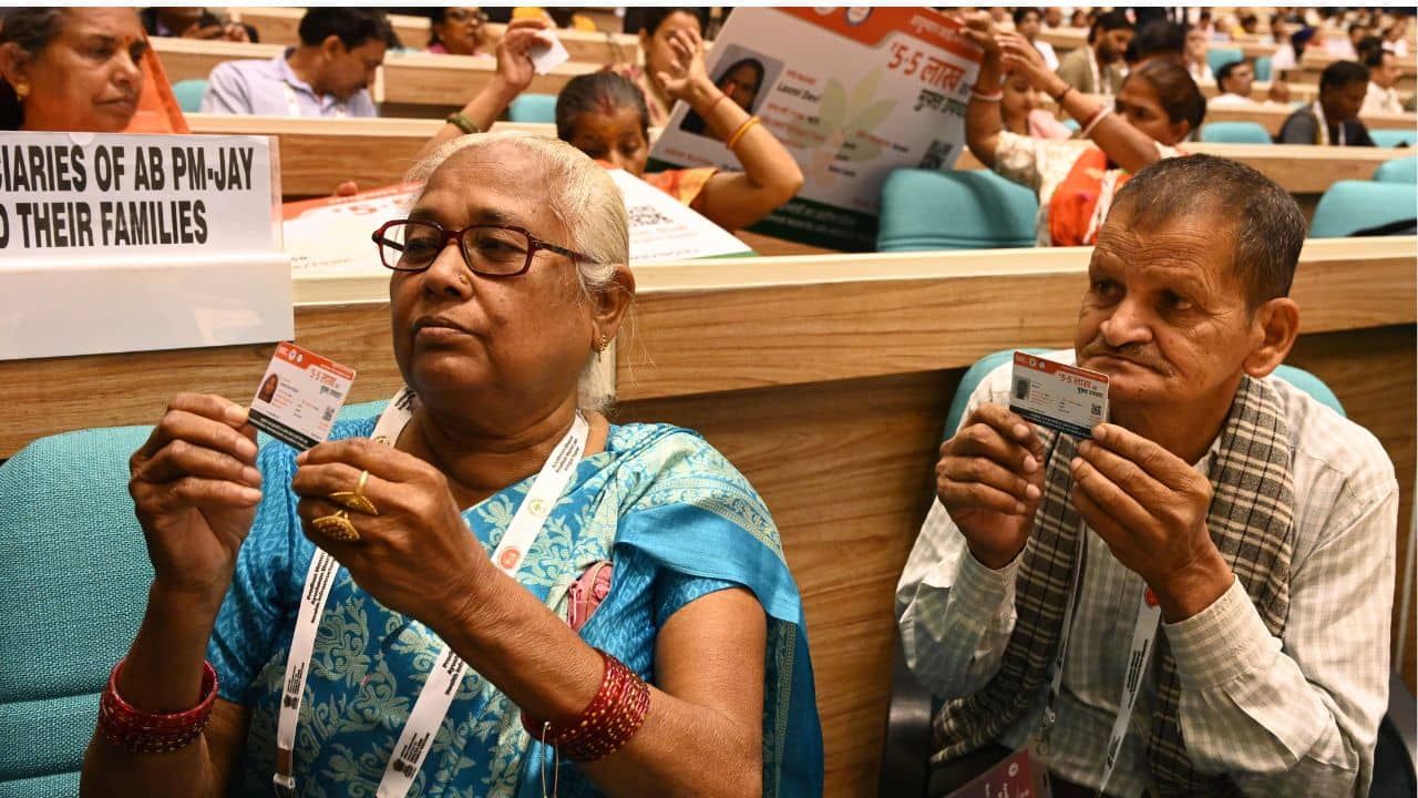 Central Schemes: বাংলা বিজেপির, এবার কেন্দ্রের কোন কোন প্রকল্পের সুবিধা পেতে পারেন রাজ্যবাসী?