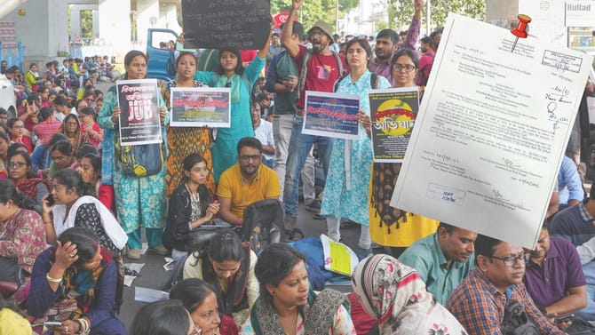 অযোগ্যদের নিয়ে বড় পদক্ষেপ শুভেন্দুর সরকারের, ফেরাতে হবে সব বেতন