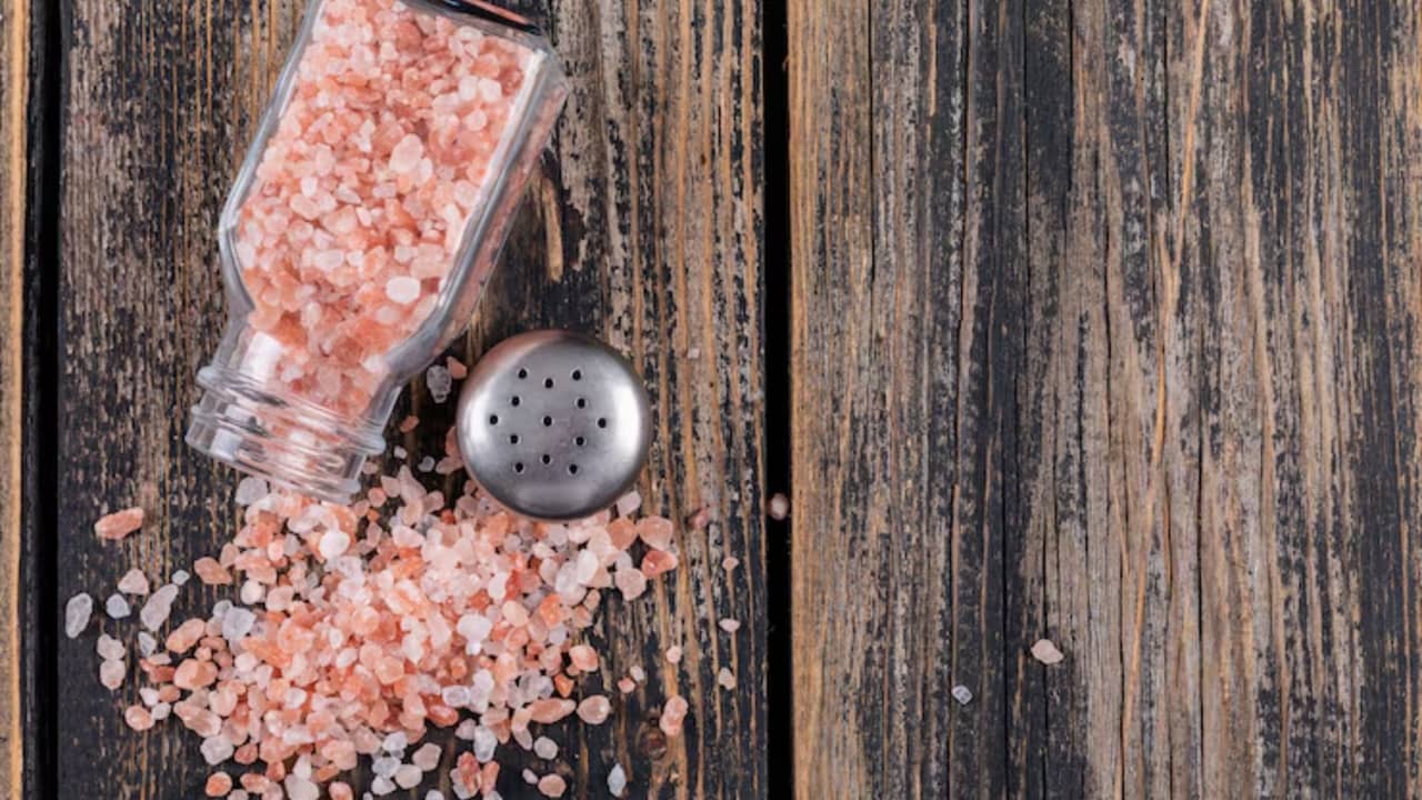 Black Salt: জানেন বিট নুন খেলে শরীরে কী কী ঘটে?