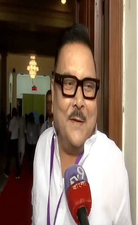 এত লোককে জ্বালিয়েছে যে জ্বালানি কম পড়ে গিয়েছে: মদন