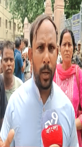 'শুভেন্দু দা আমাকে দেখে জড়িয়ে ধরলেন', বললেন রমজান
