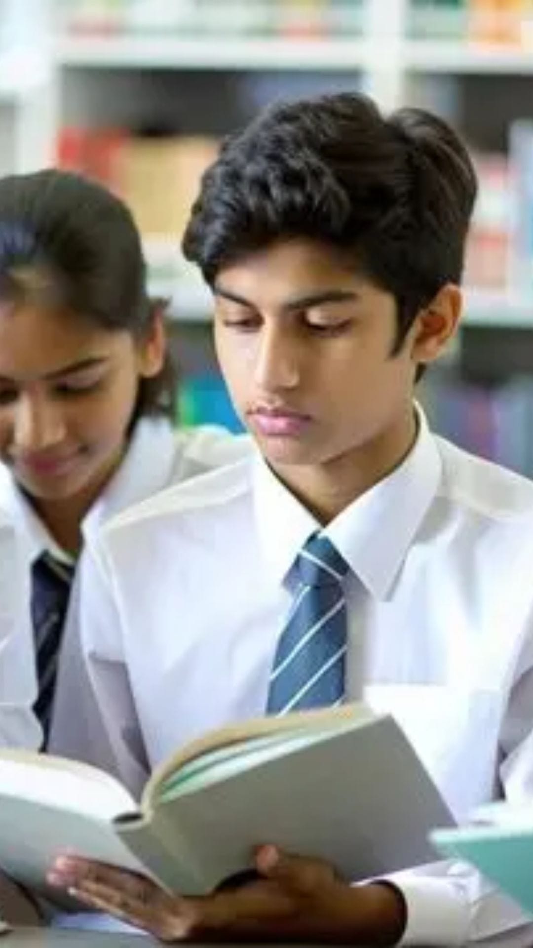 সরকার বদলাতেই বদলে যাবে স্কুলের সিলেবাস?