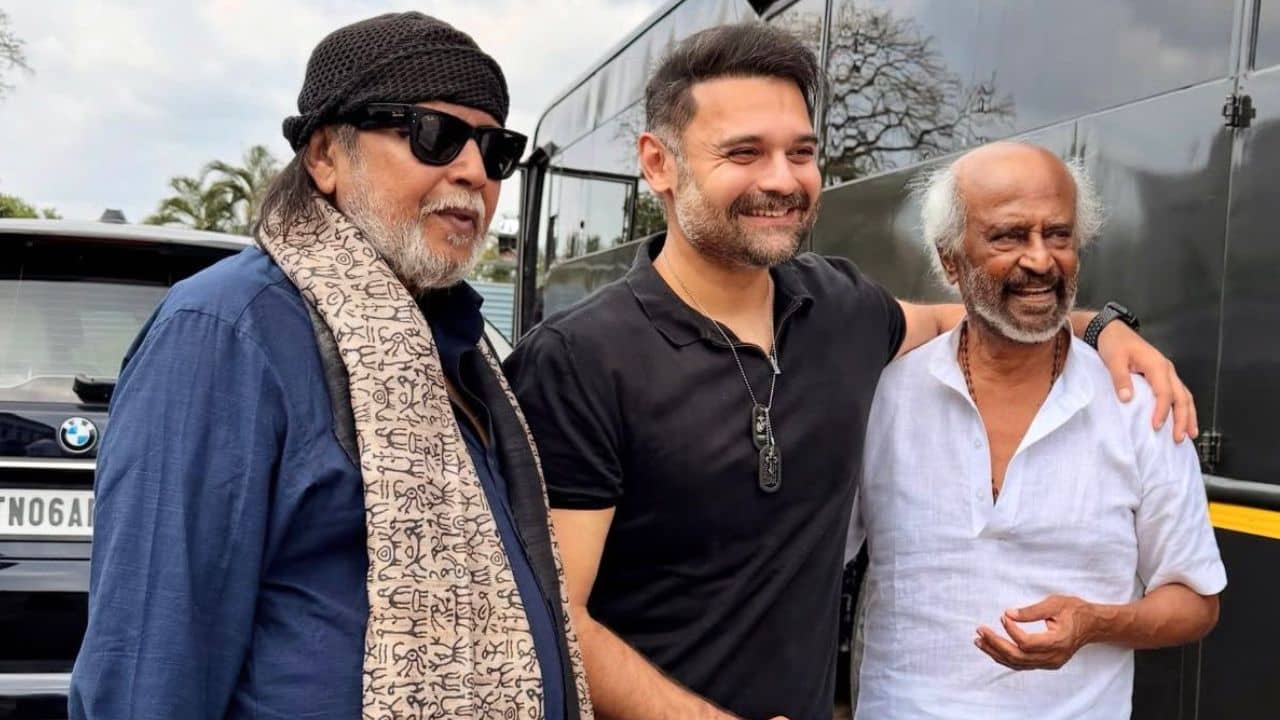 এক ফ্রেমে দুই কিংবদন্তি! মিঠুন পৌঁছে গেলেন রজনীকান্তের কাছে, তারপর...