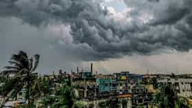 বর্ষা কবে ঢুকছে? শেষমেশ দিনটা জানালেন আবহাওয়াবিদরা