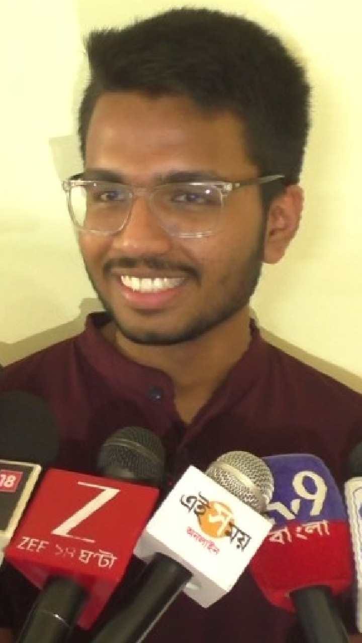 গণিতই প্রাণ, প্রিয় তারকা ধোনি; সাফল্যের রহস্য ফাঁস করলেন মাধ্যমিকে তৃতীয় মৈনাক