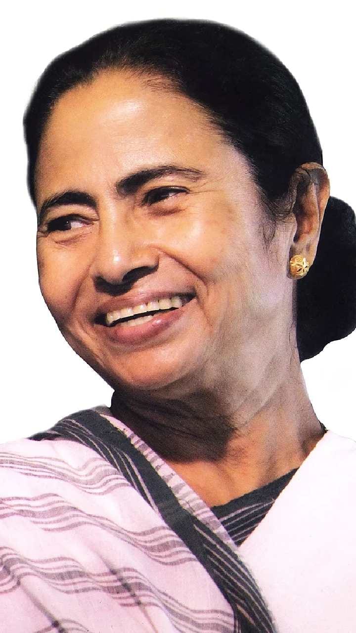 পরাজয় সত্ত্বেও কেন এখনও ইস্তফা দিলেন না মমতা?