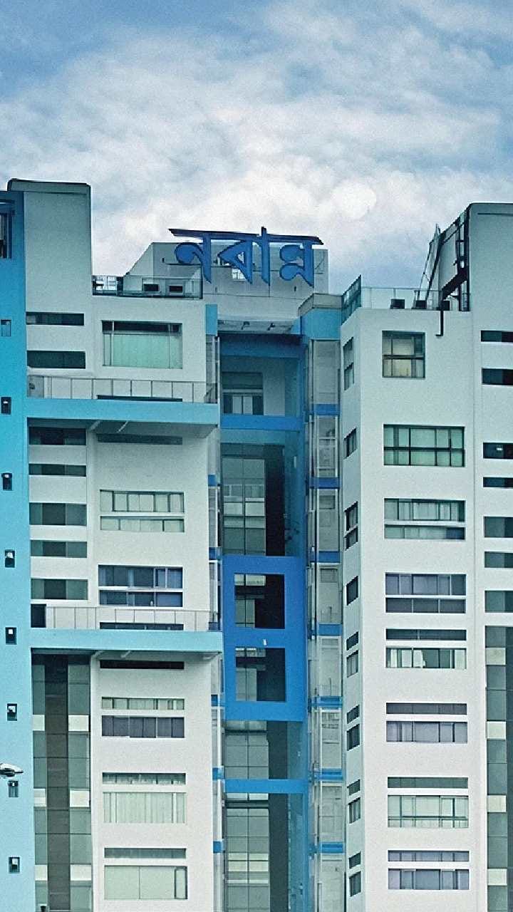 ফাইল লোপাটের ভয়? নবান্ন ঘিরে সিআরপিএফ, কর্মীদের ব্যাগ তল্লাশিতে তুঙ্গে উত্তেজনা