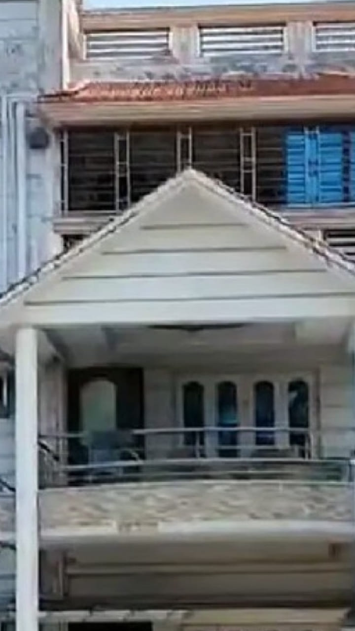 বিজেপি কর্মীদের হুমকির অভিযোগ, বিষ্ণুপুরের তৃণমূল বিধায়ক দিলীপ মণ্ডলের বাড়িতে পুলিশি তল্লাশি