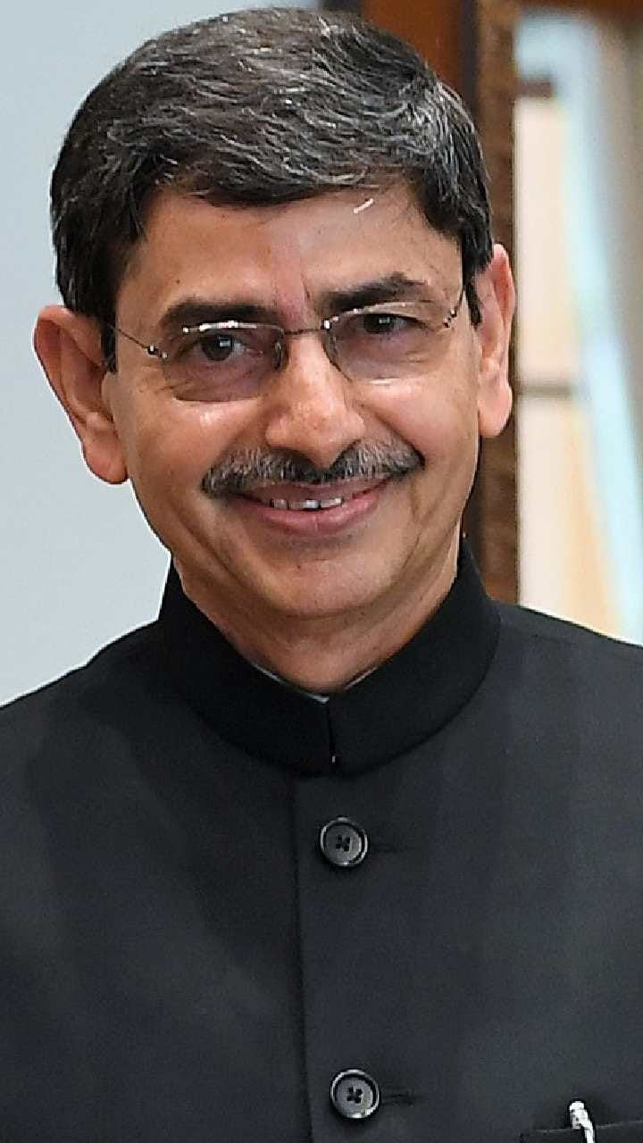বিধানসভা ভেঙে দিলেন রাজ্যপাল আর এন রবি; নতুন শপথ পর্যন্ত দায়িত্ব তাঁর কাঁধেই