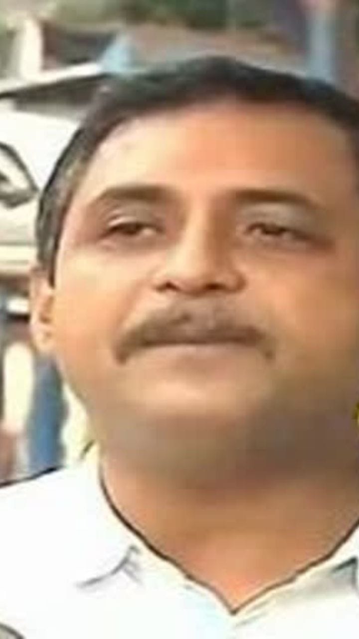 ...যেন বিকেলে ভলিনি ম্যাসাজ করতে হয় সেই ব্যবস্থা করা উচিত: সজল