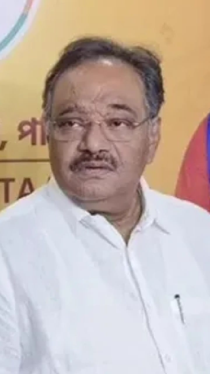 'মোমো-বিরিয়ানি কোম্পানিতে কাদের টাকা খাটছে সব জানি'! দলবদলুদের নিয়ে বিস্ফোরক দাবি বিজেপি নেতার