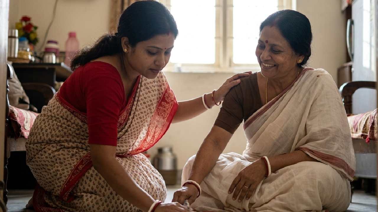 ছোটবেলায় মা কত কষ্ট করে আপনাকে খাইয়ে দিয়েছেন, এবার না হয় উল্টোটা হোক। মায়ের পছন্দের কোনও পদ রান্না করুন অথবা বাইরে থেকে অর্ডার দিন। তারপর পরম মমতায় নিজের হাতে তাঁকে খাইয়ে দিন।   Gemini AI