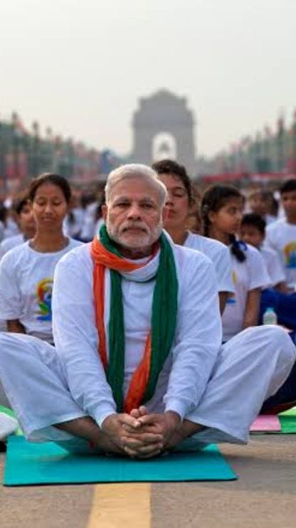 দেশজুড়ে আজ পালিত হচ্ছে 'যোগ দিবস'