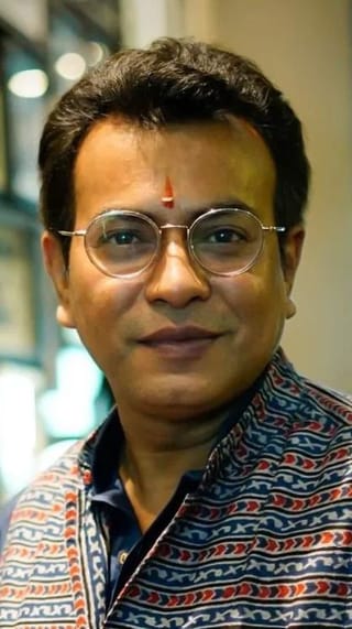 LIC-র জমিতে সুরুচির পুজো, তীব্র কটাক্ষ বিজেপি বিধায়ক রুদ্রনীল ঘোষের