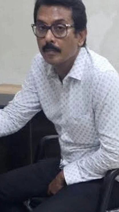 টলিউডের পাশাপাশি ময়দানেও দাদার নাম  ভাঙিয়ে চোখরাঙানি স্বরূপের