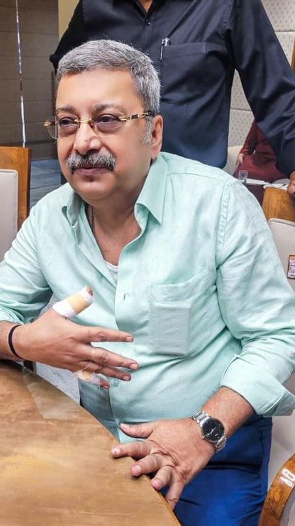 'অভিষেকের জন্য আমাদের চোর চোর শুনতে হচ্ছে'
