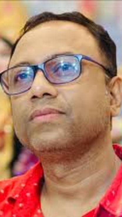 স্বয়ং মমতা ডাকছেন, আর অরূপের সাফাই...