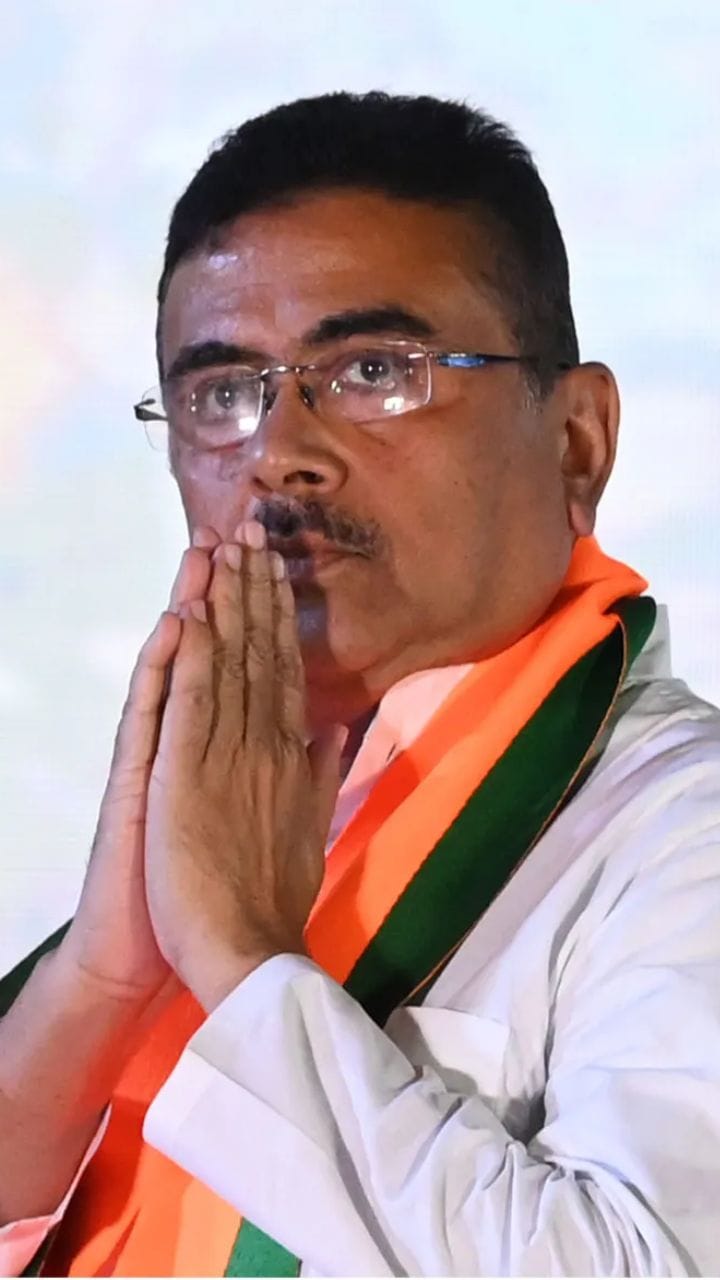 একজন পুরুষ বিধবাভাতা পাচ্ছে, অ্যারেস্ট হয়েছে: শুভেন্দু