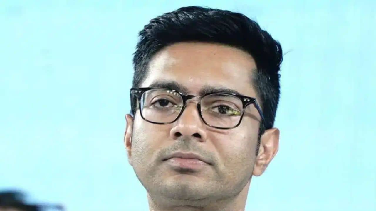 Abhishek Banerjee: আরও বিপাকে অভিষেক! তৃণমূল সাংসদকে এবার সমন পাঠাল ত্রিপুরা আদালত
