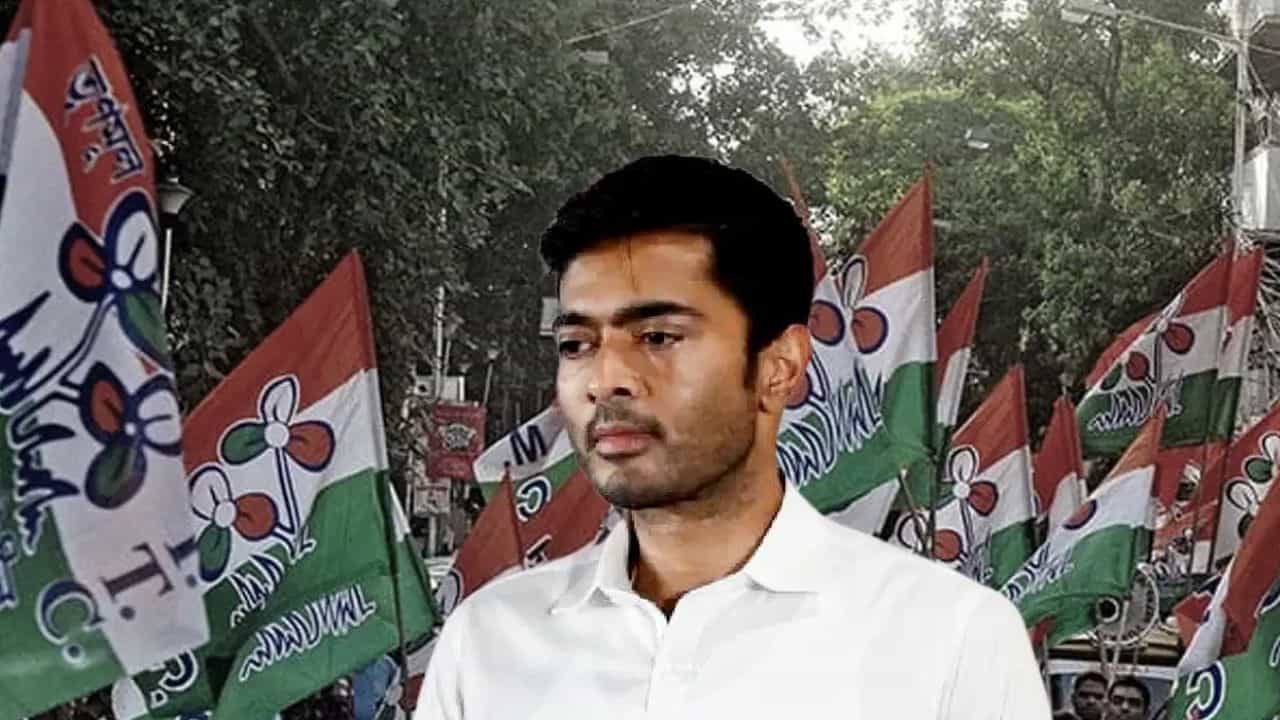 Abhishek Banerjee: সই জালিয়াতি নিয়ে CID আদালতে যেতেই স্পিকারকে চিঠি লিখলেন অভিষেক, কী আবেদন? Abhishek Banerjee: সই জালিয়াতি নিয়ে CID আদালতে যেতেই স্পিকারকে চিঠি লিখলেন অভিষেক, কী আবেদন?