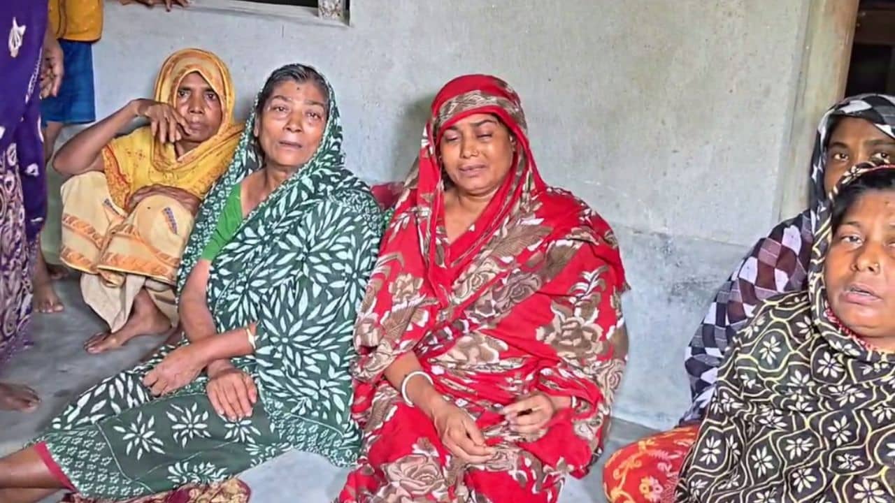 Kaliganj Accident: ঝড়ের গতিতে বাইক চালানোর ফল! একই সঙ্গে মৃত্যু ৪ জনের