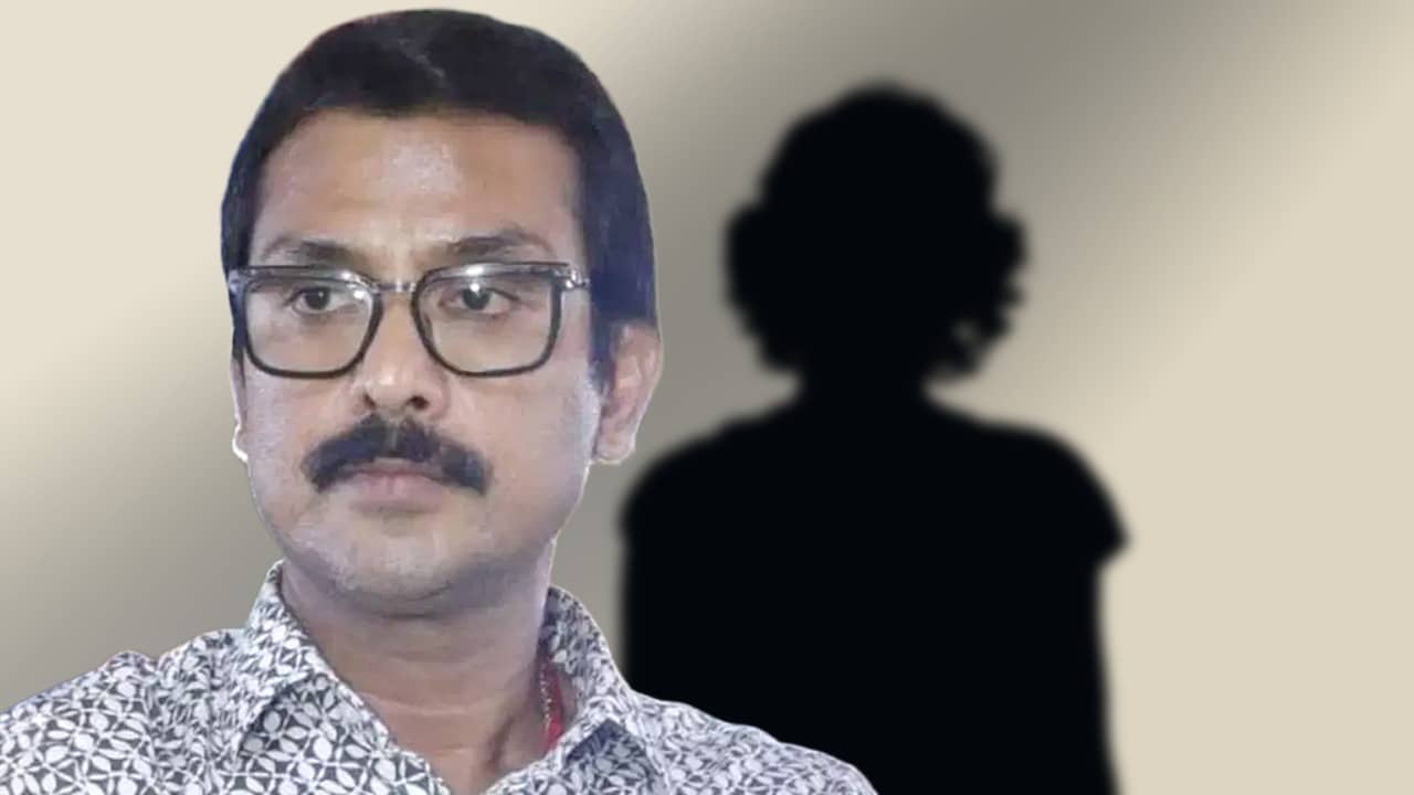 Swarup Biswas: চেয়েছিলেন ৮০ লক্ষ টাকা, মহিলাকে একা আসতে বলেছিলেন সুরুচি সংঘে, স্বরূপের আর এক কীর্তি ফাঁস