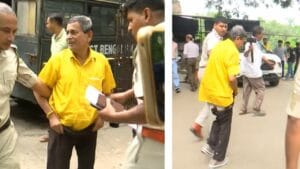 পচা ডিম থেকে বাঁচতে ছোটা মাত্র প্যান্ট খুলে তৃণমূল নেতার