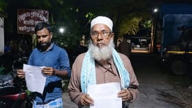 'আবাসের টাকা ঢুকতেই পৌঁছে যান শাহাজান', মুহূর্তে 'গায়েব' ৪০ হাজার টাকা