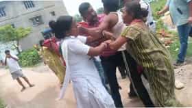 ভাঙড়ে অবৈধ নির্মাণ রুখতে গিয়ে আক্রান্ত কলকাতা পুলিশ, ছিঁড়ল পোশাক
