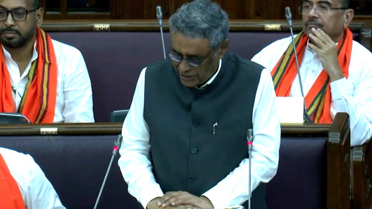 West Bengal Budget 2026 Live: মডেল হিসেবে গড়ে তোলা হবে ফলতাকে, ১০টি পুরসভার ঘোষণা বাজেটে