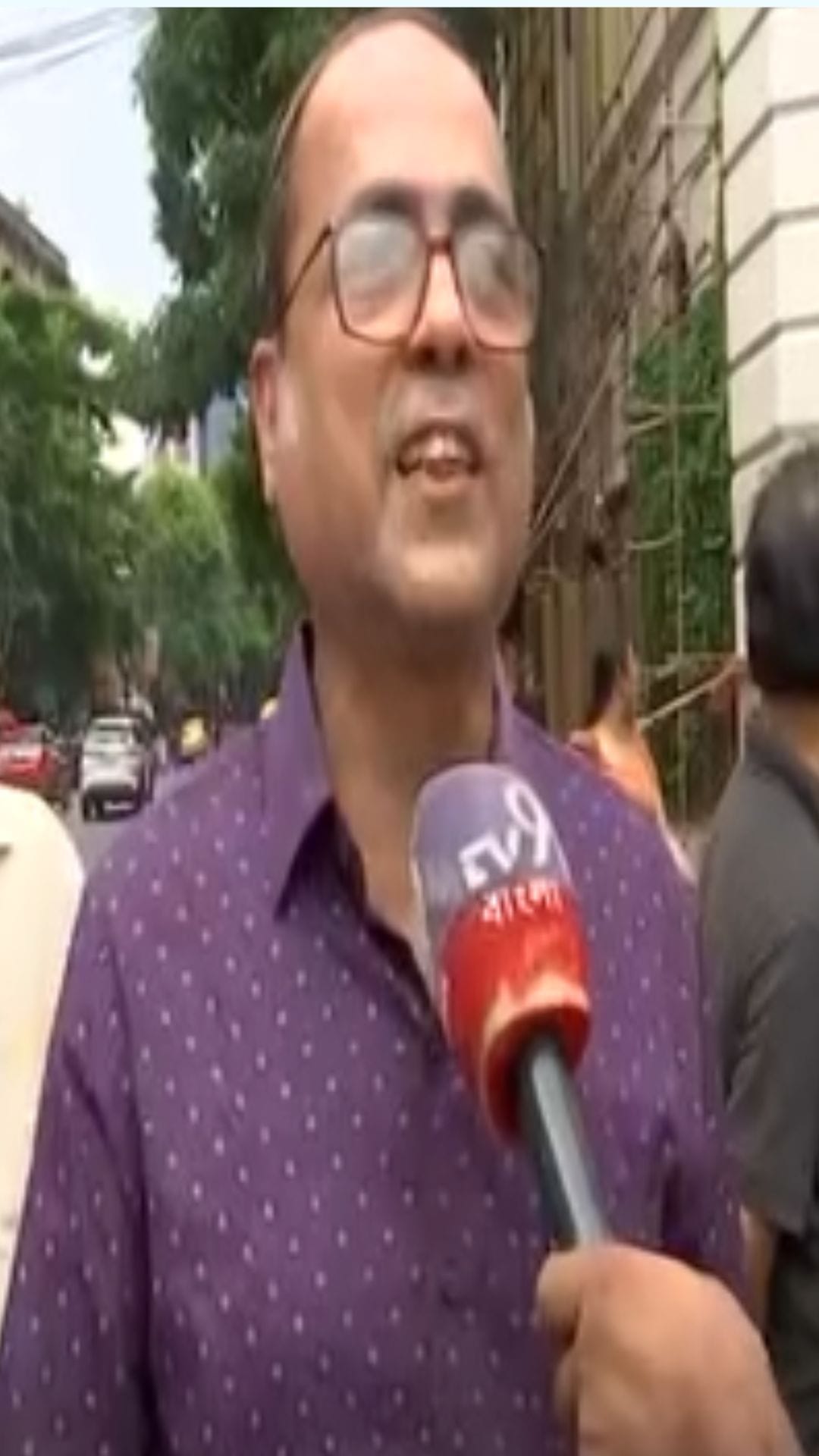 'মমতা মানে  তৃণমূল কংগ্রেস, তৃণমূল কংগ্রেস তাঁর ছবি ছাড়া হয় না....'