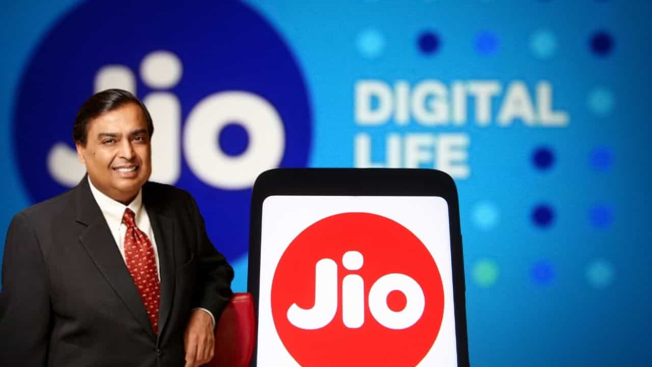 Reliance Jio IPO: অম্বানীর হাত ধরে কোটিপতি হওয়ার সুযোগ, Reliance Jio-র IPO আনার ঘোষণা মুকেশ অম্বানীর! Reliance Jio IPO: অম্বানীর হাত ধরে কোটিপতি হওয়ার সুযোগ, Reliance Jio-র IPO আনার ঘোষণা মুকেশ অম্বানীর!