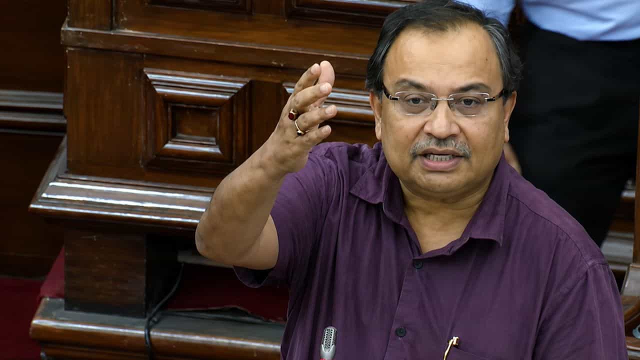 Kunal Ghosh on Swpan dasgupta: 'আপনিও সাংবাদিক ছিলেন বুঝবেন...', ডেস্কে যাঁরা কাজ করেন তাঁরাও যেন এই সুবিধা পান, অর্থমন্ত্রীকে বললেন কুণাল Kunal Ghosh on Swpan dasgupta: 'আপনিও সাংবাদিক ছিলেন বুঝবেন...', ডেস্কে যাঁরা কাজ করেন তাঁরাও যেন এই সুবিধা পান, অর্থমন্ত্রীকে বললেন কুণাল