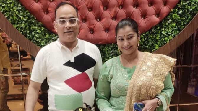বাড়ি ঘিরে ফেলে ৪ ভ্যান সিআরপিএফ, গ্রেফতার অপরূপা পোদ্দারের স্বামী