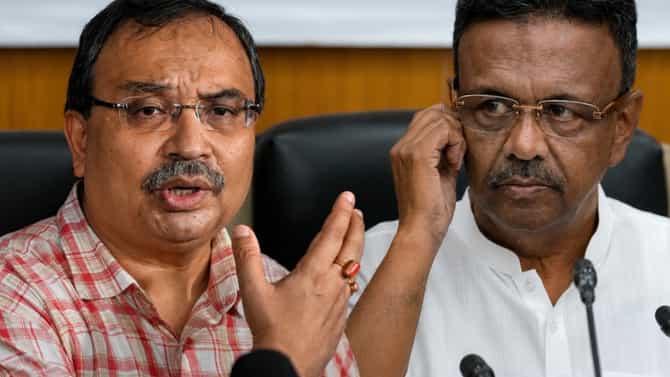 'ফিরহাদ হাকিমকে দিয়ে কুনকি হাতির কাজ করানো হচ্ছে!', ডেডলাইন কুণালের
